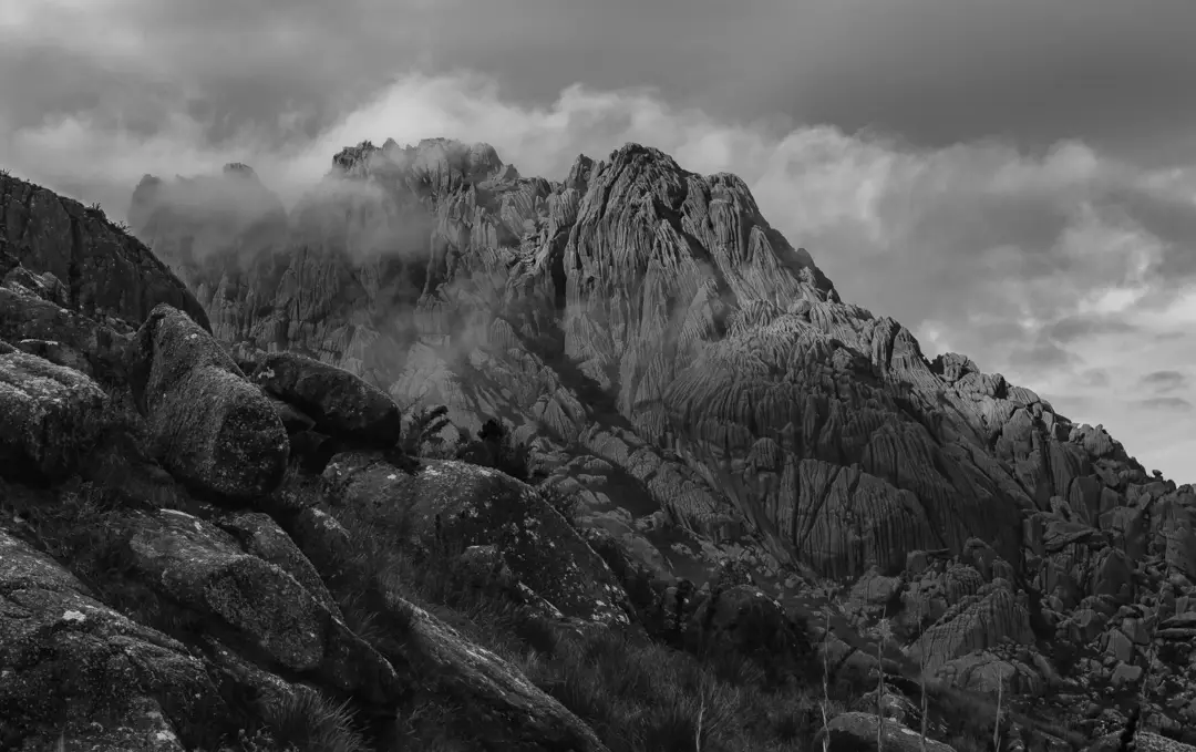 Pico das Agulhas Negras no Parque Nacional do Itatiaia, Serra da Mantiqueira